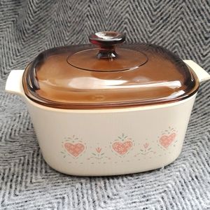 VTG 3L CorningWare Casserole w/ Pyrex Lid – Heart Pattern